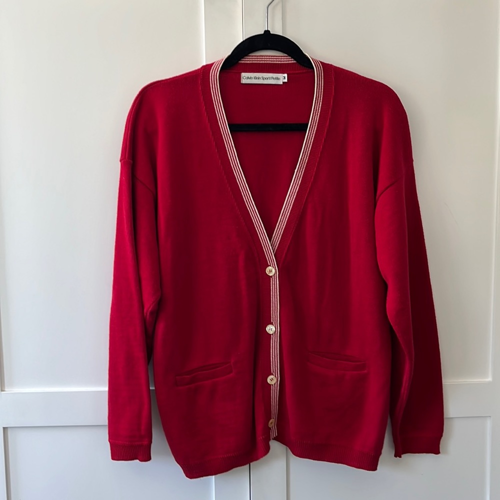 Perfect preppy style - vintage Calvin Klein cardigan - like new!